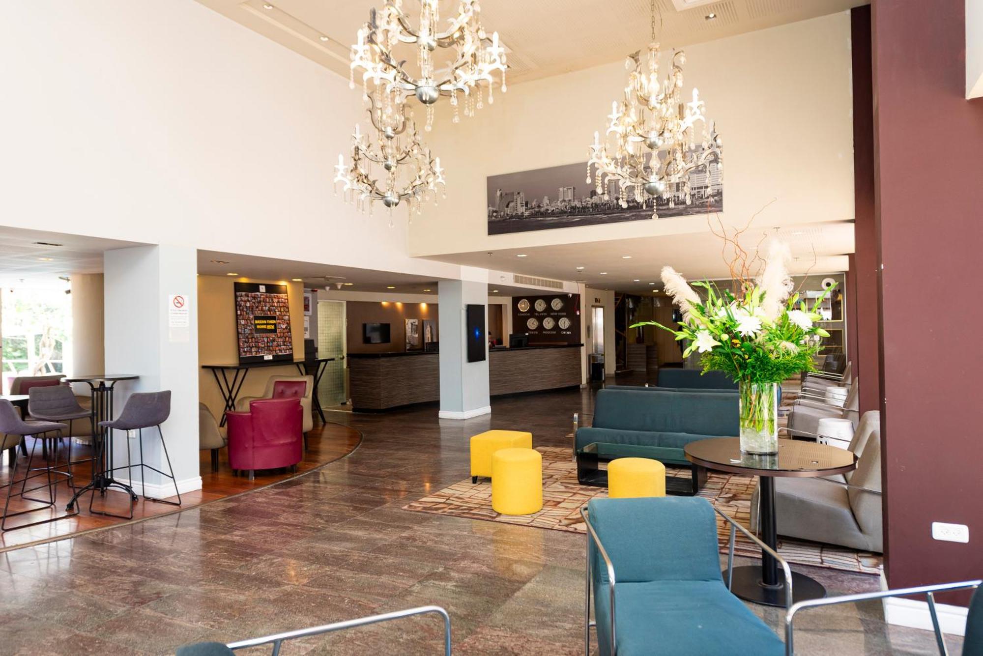 Hotel Basel Tel-Aviv 外观 照片